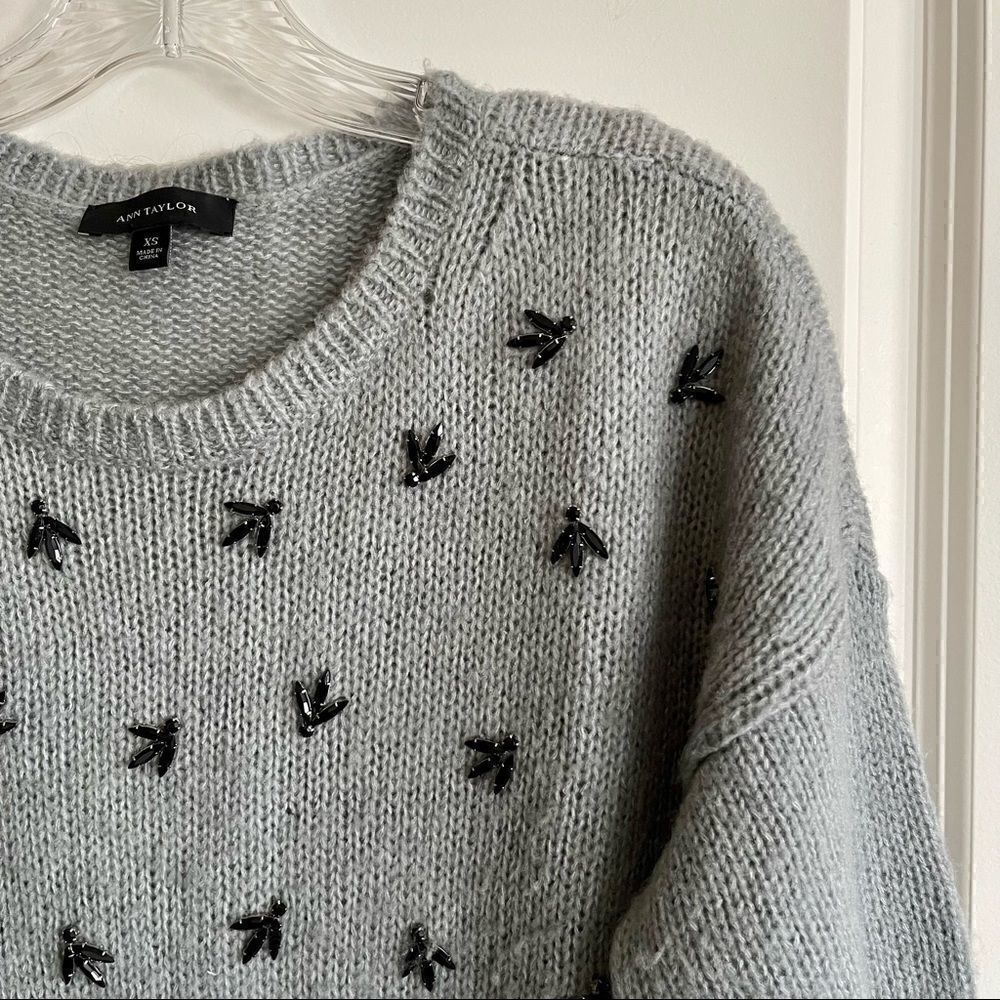 Ann Taylor oversized wool sweater with jewel flower detail - Picture 3 of 4